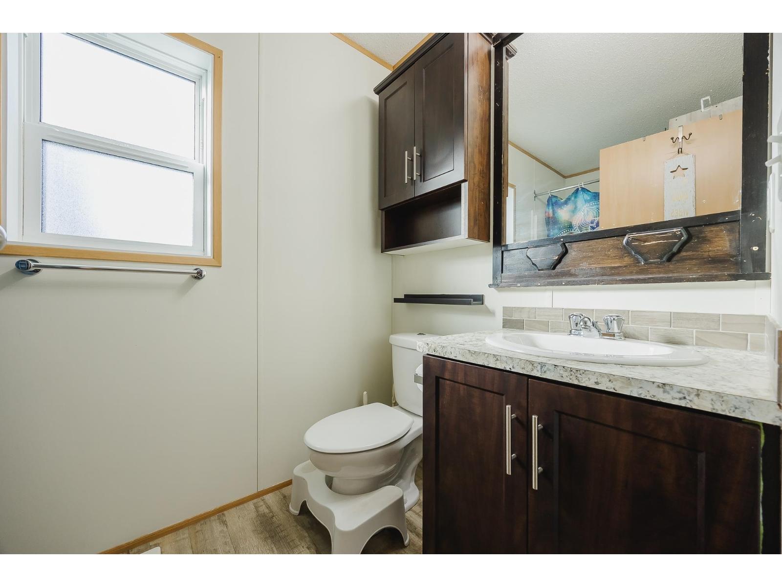 28 9267 SHOOK ROAD, Mission