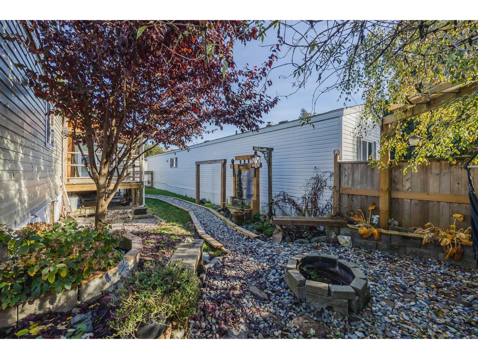 28 9267 SHOOK ROAD, Mission
