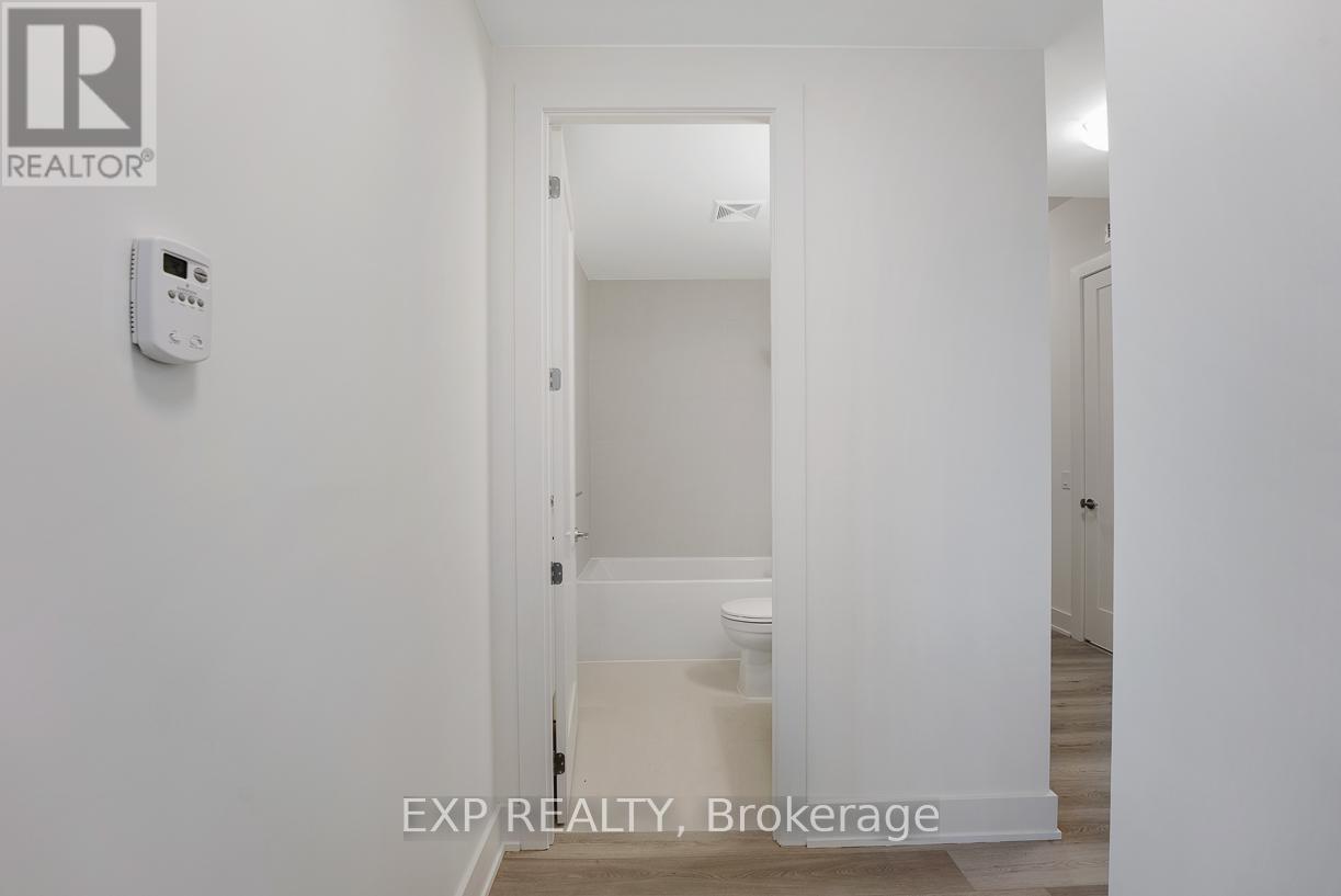 #1802 385 WINSTON ROAD - 13
