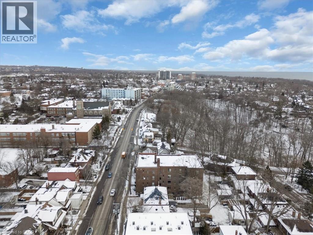 719 KINGSTON ROAD - 24