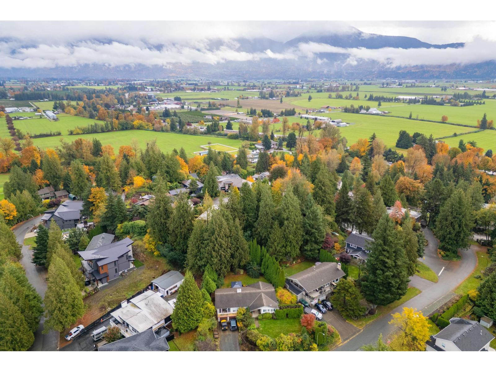 10035 TIMBERLINE PLACE, Little Mountain, Chilliwack