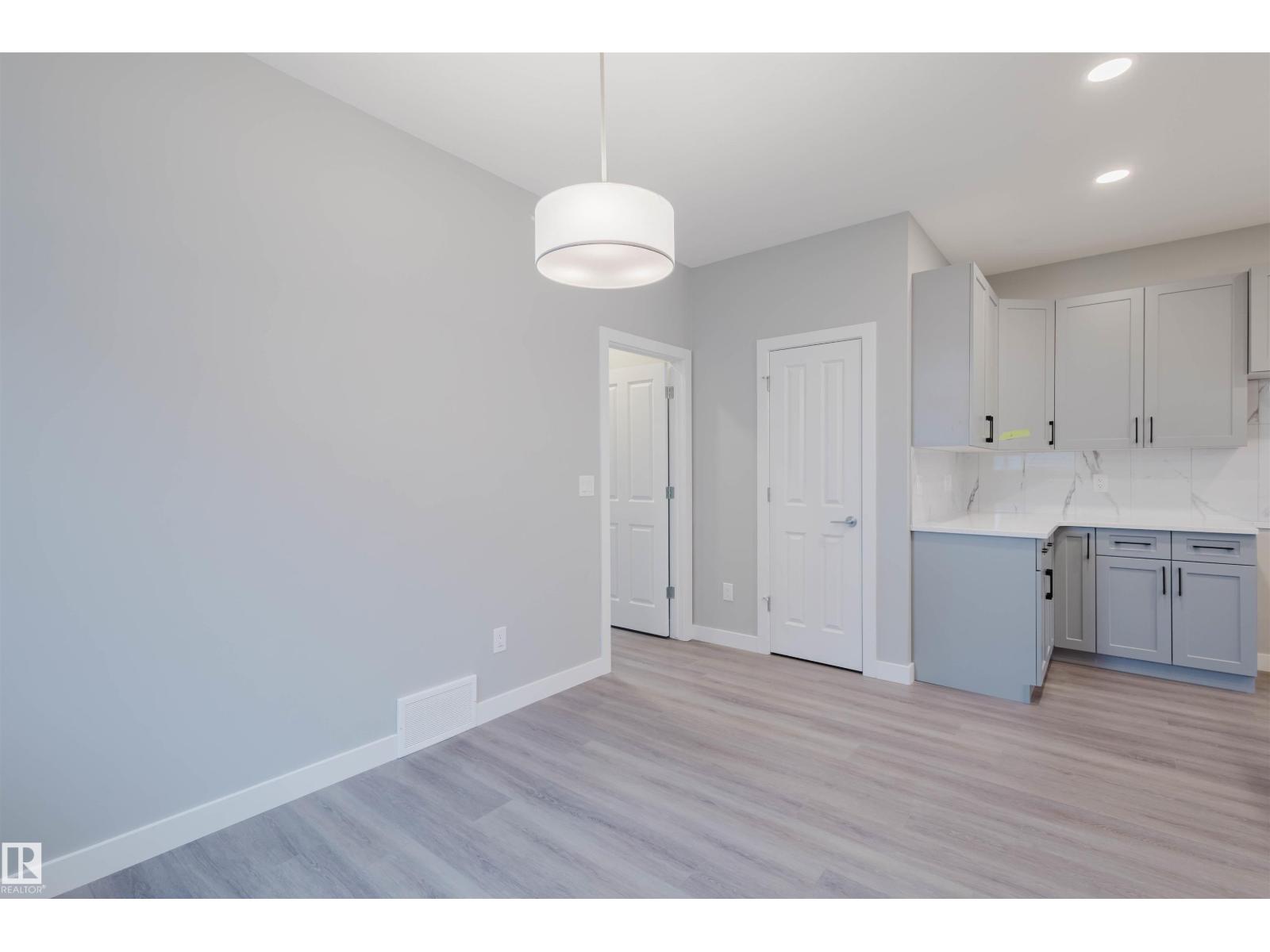 84 PENN PL, Spruce Grove