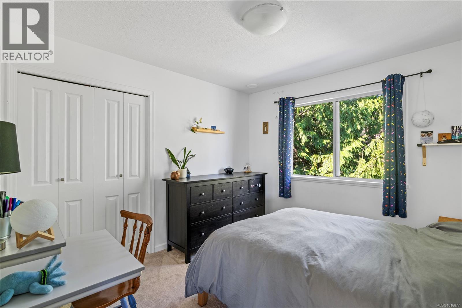 1184 Centre Rd, Qualicum Beach