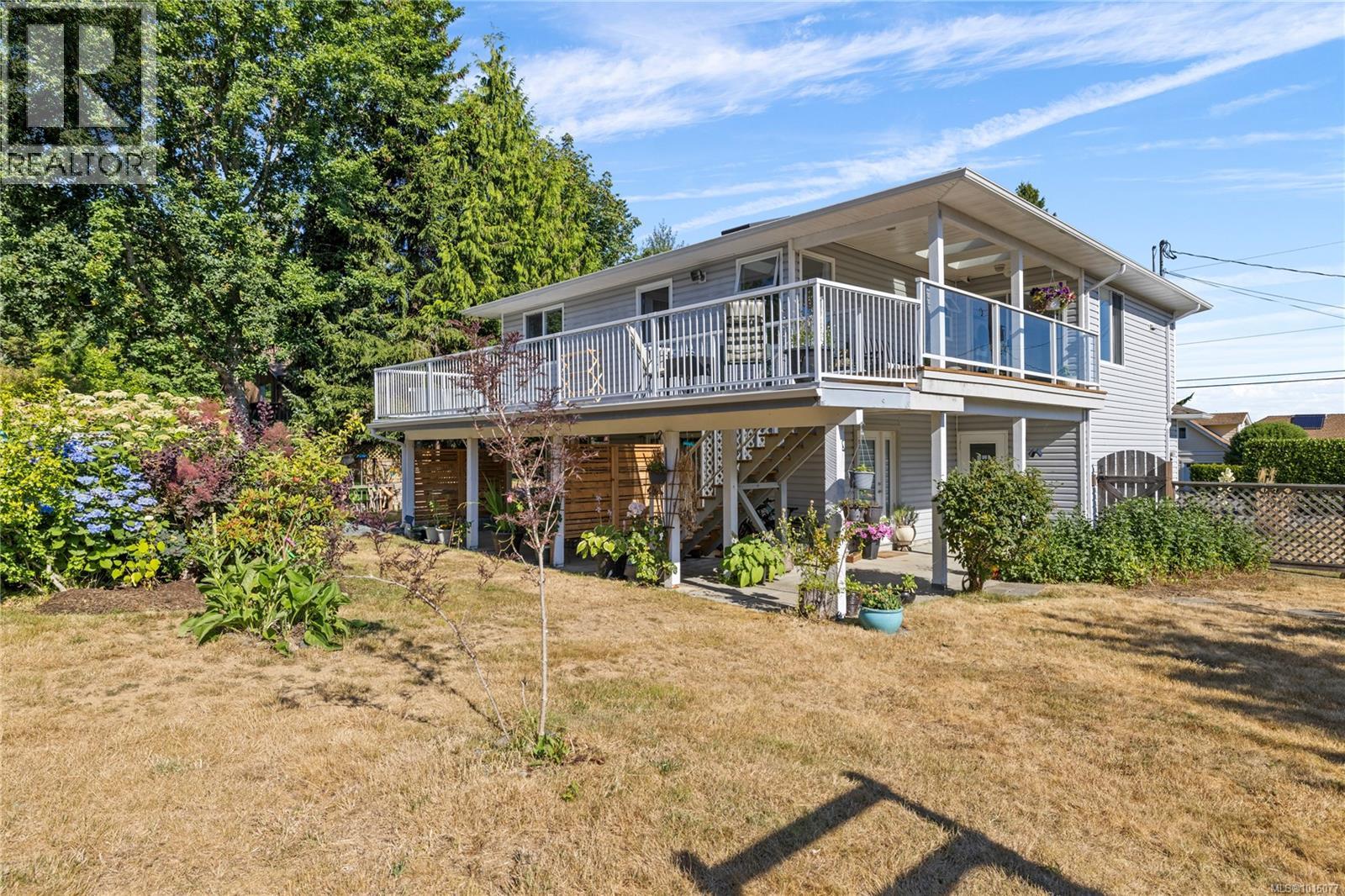 1184 Centre Rd, Qualicum Beach