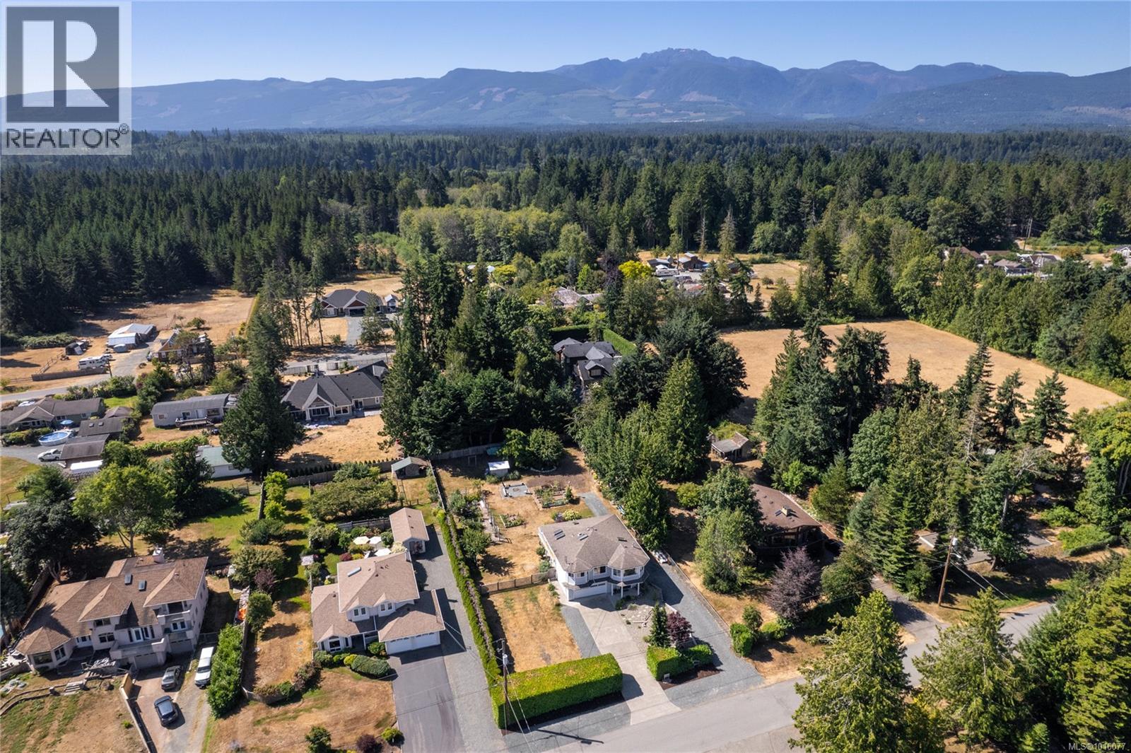 1184 Centre Rd, Qualicum Beach