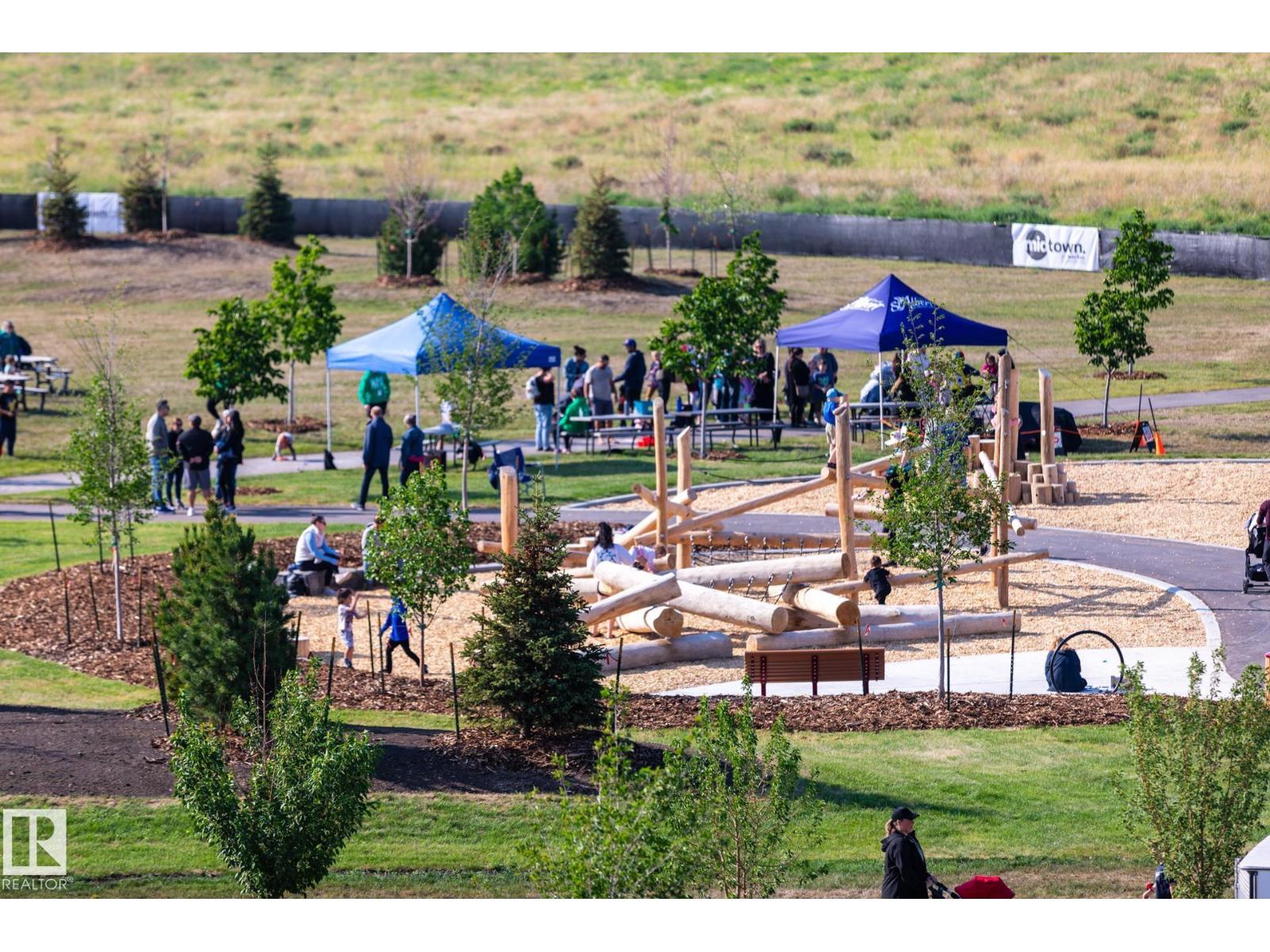 #68 5 Rondeau DR, St. Albert