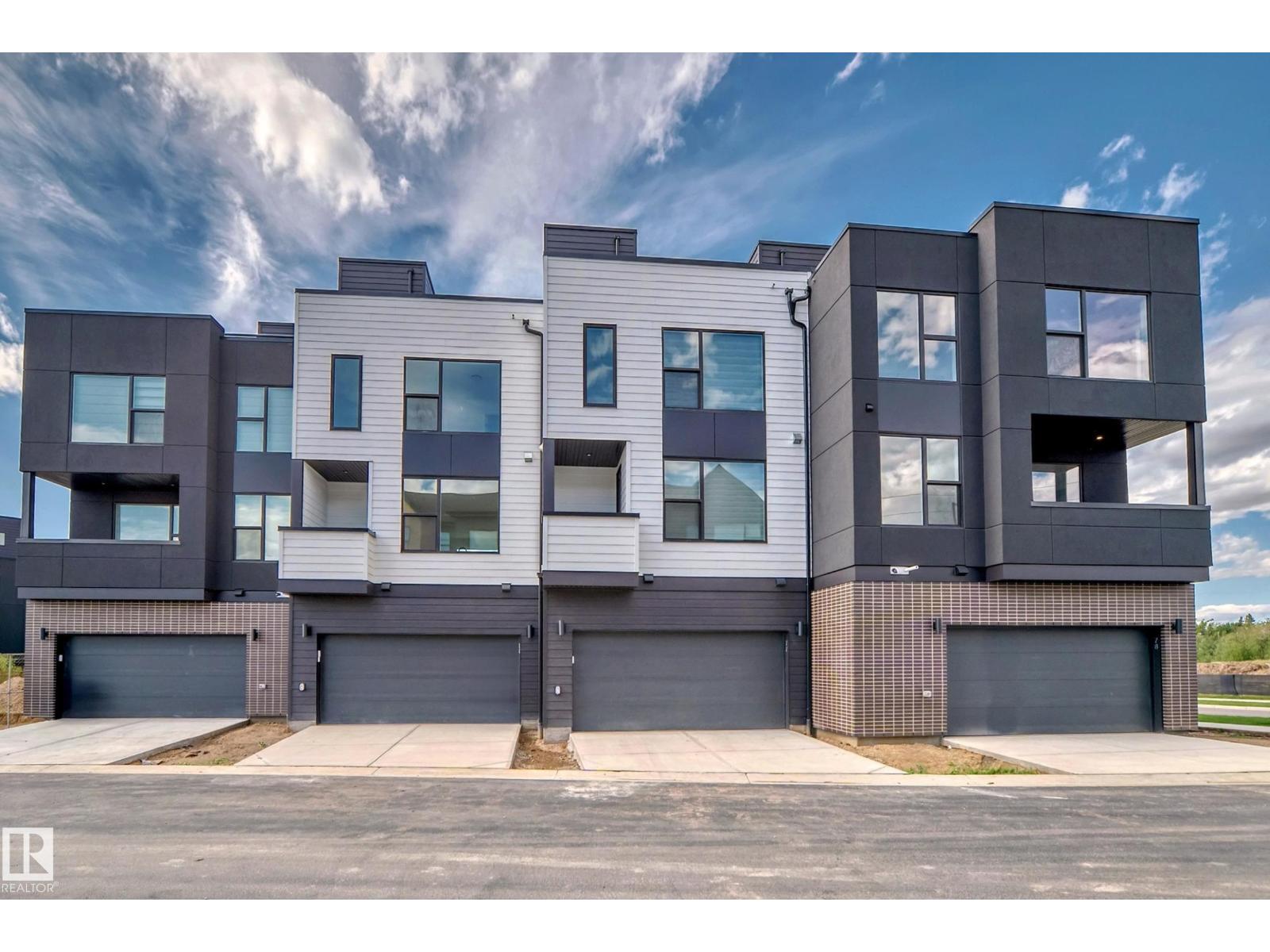 #68 5 Rondeau DR, St. Albert