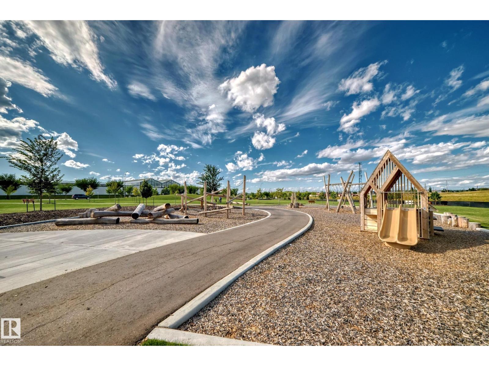 #68 5 Rondeau DR, St. Albert