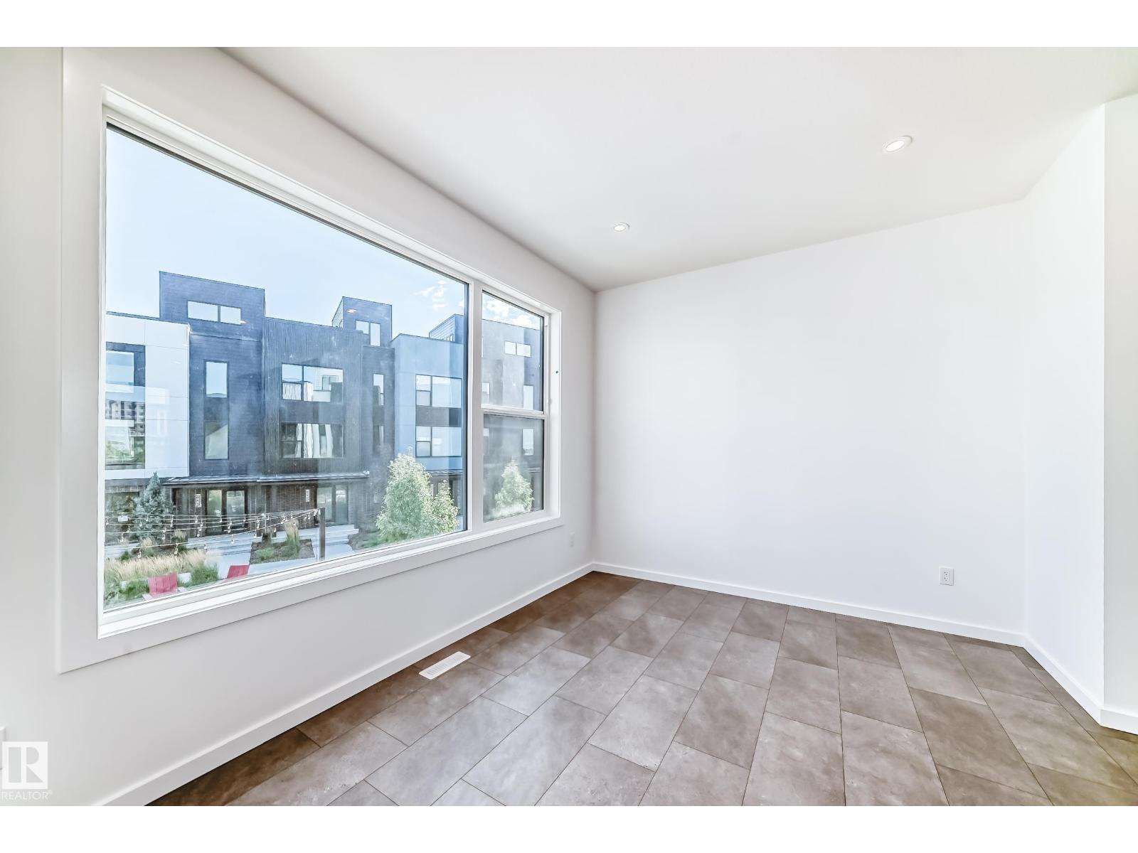 #44 5 Rondeau DR, St. Albert