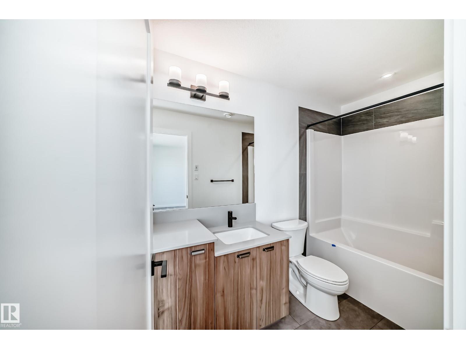 #44 5 Rondeau DR, St. Albert