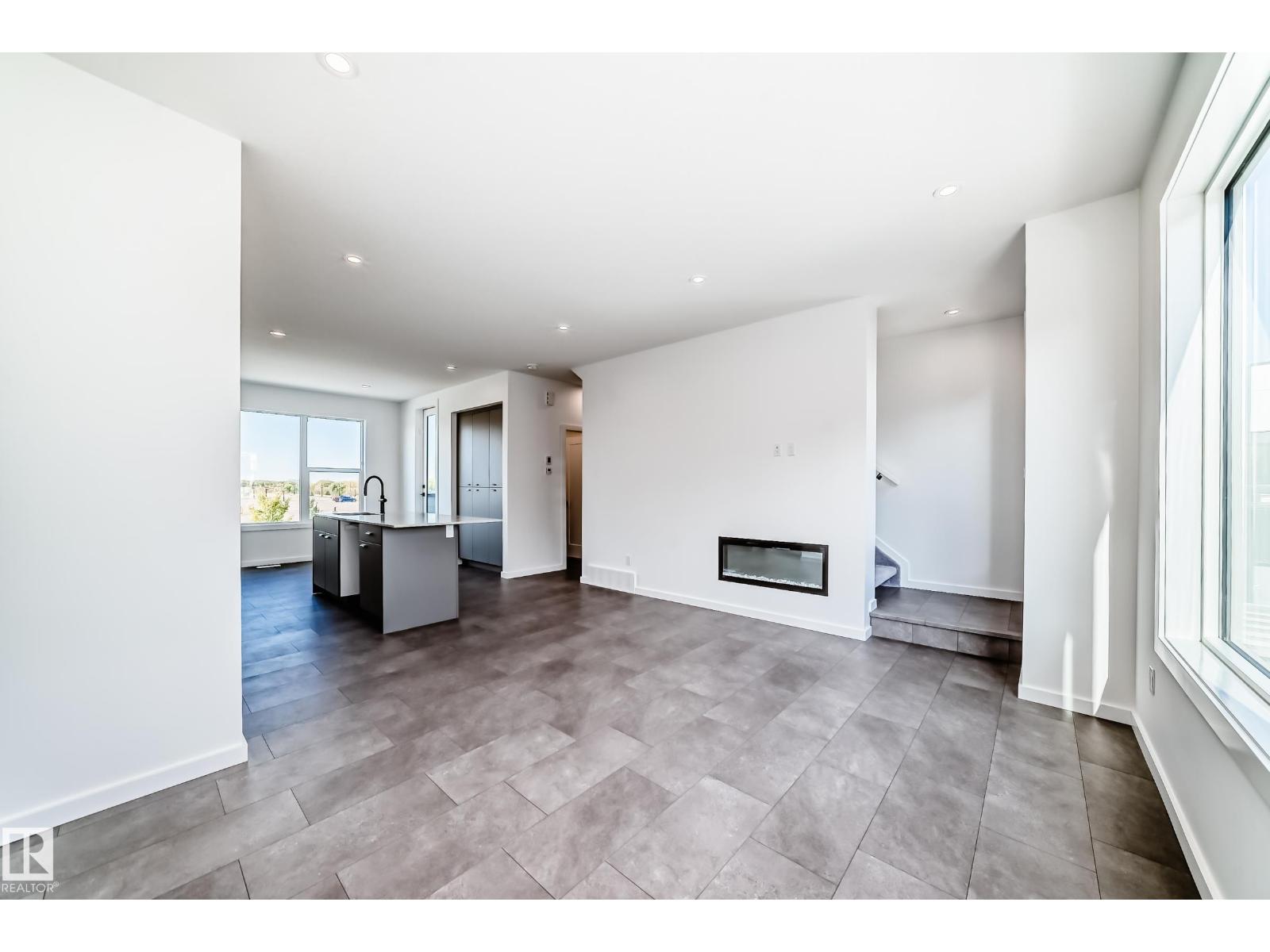 #44 5 Rondeau DR, St. Albert