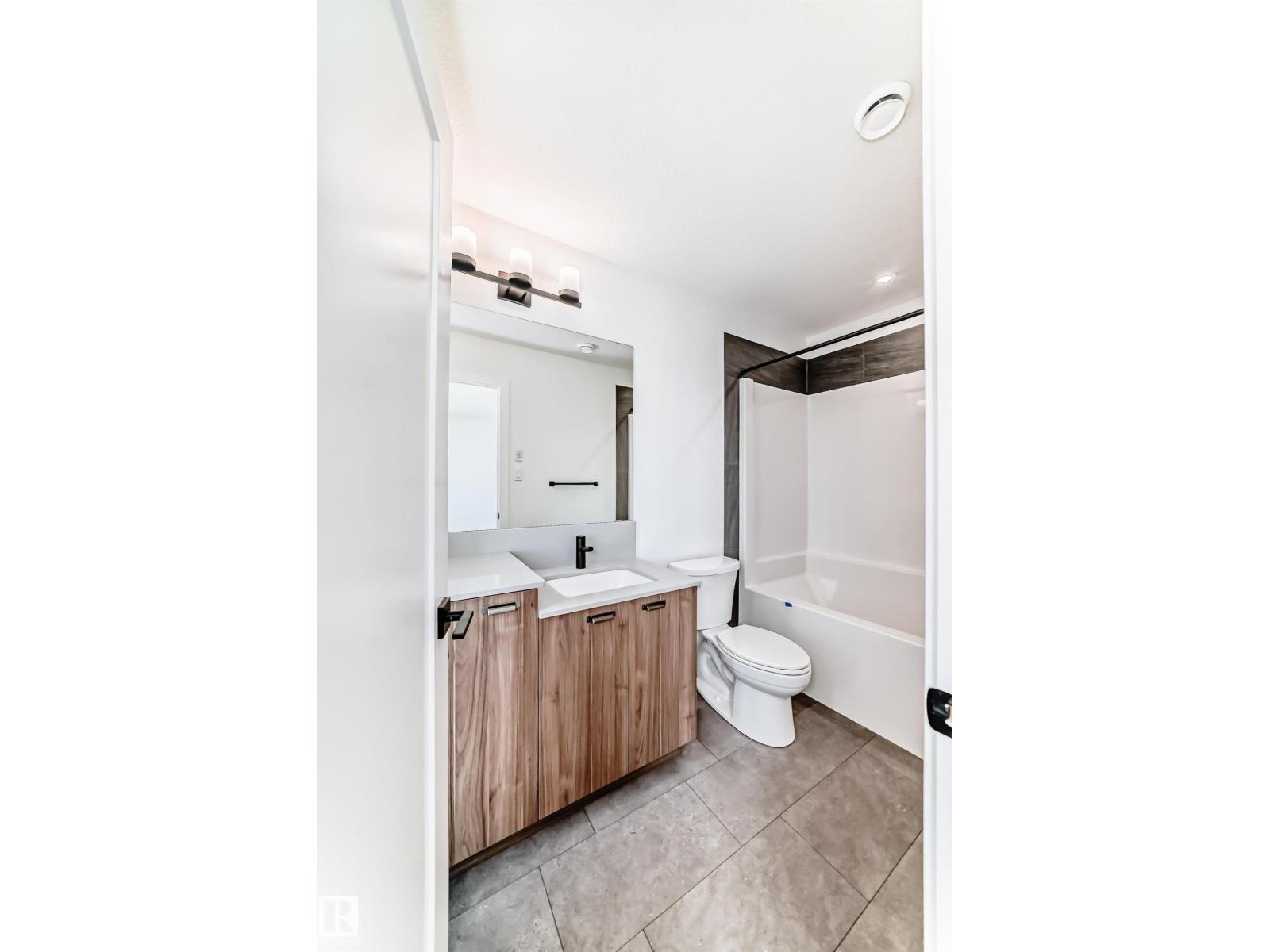 #44 5 Rondeau DR, St. Albert