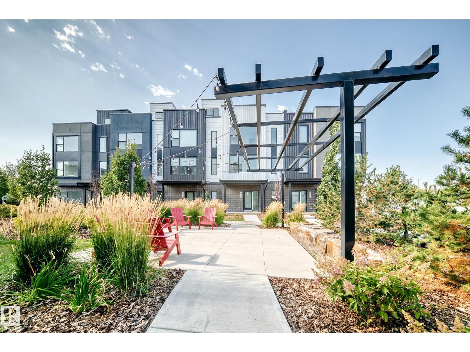 #44 5 Rondeau DR, St. Albert