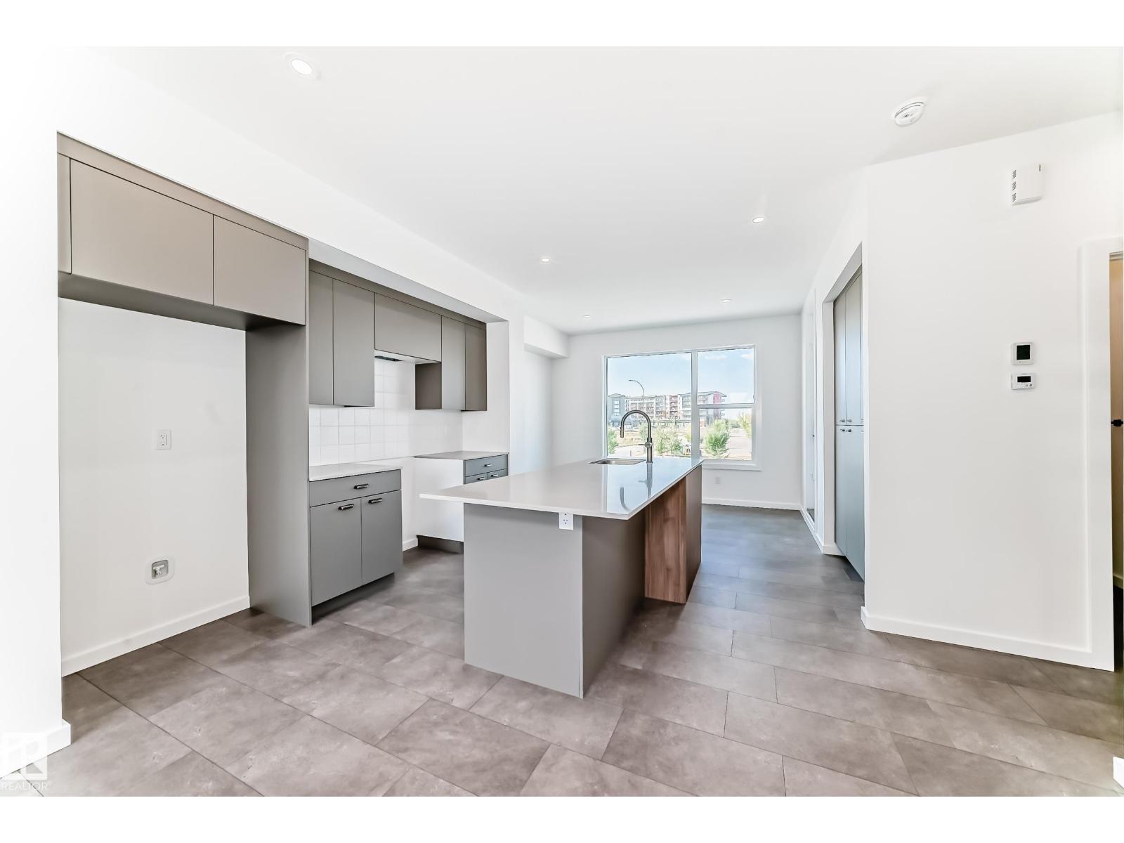 #44 5 Rondeau DR, St. Albert