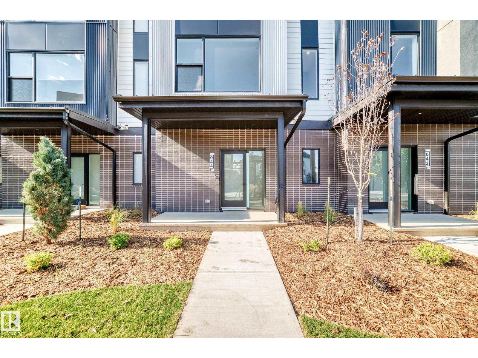 #44 5 Rondeau DR, St. Albert