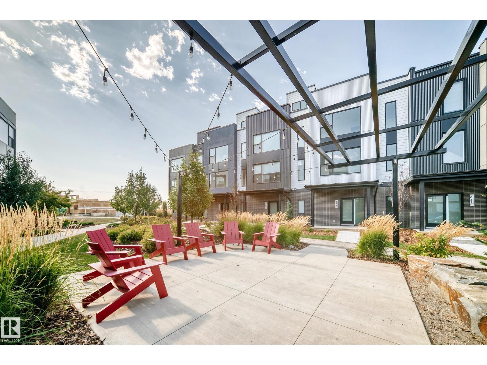 #44 5 Rondeau DR, St. Albert