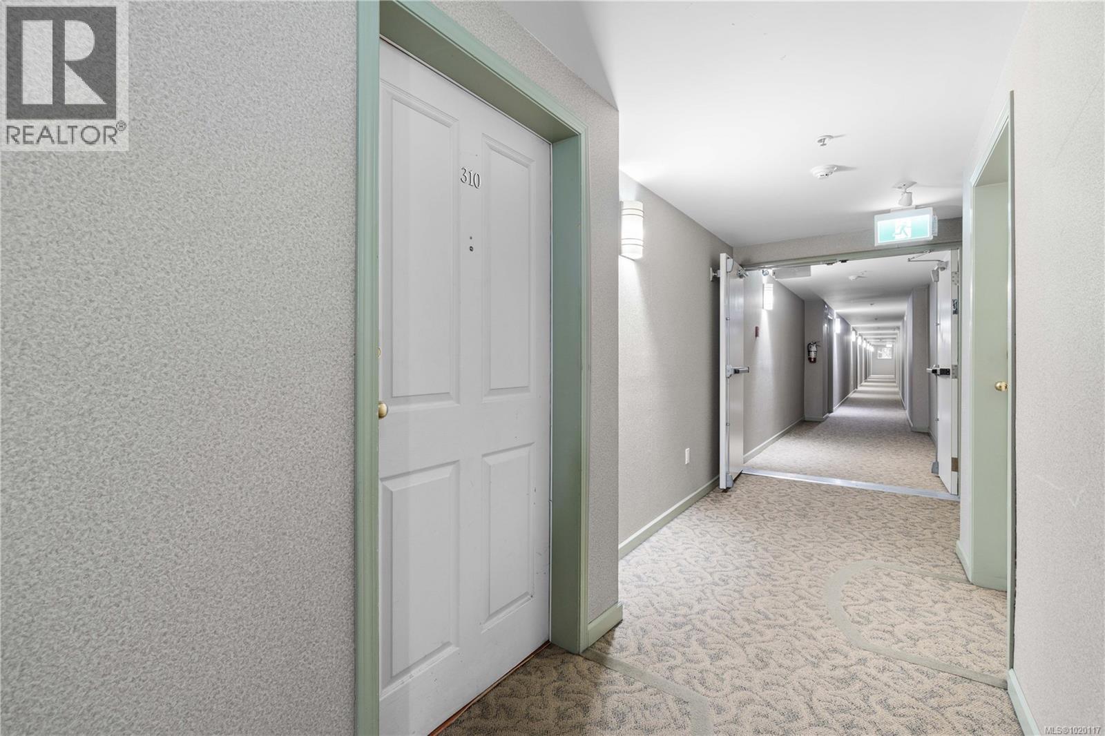 310 1685 Estevan Rd, Nanaimo