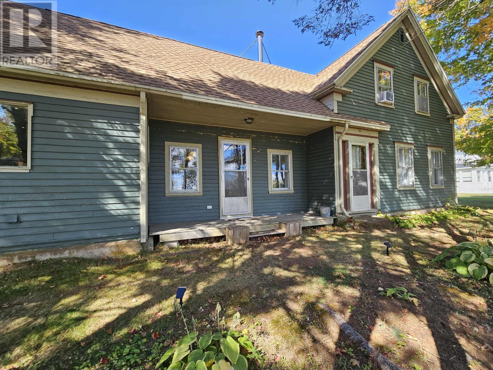 Property 2 of 49 of 8671 Highway 2