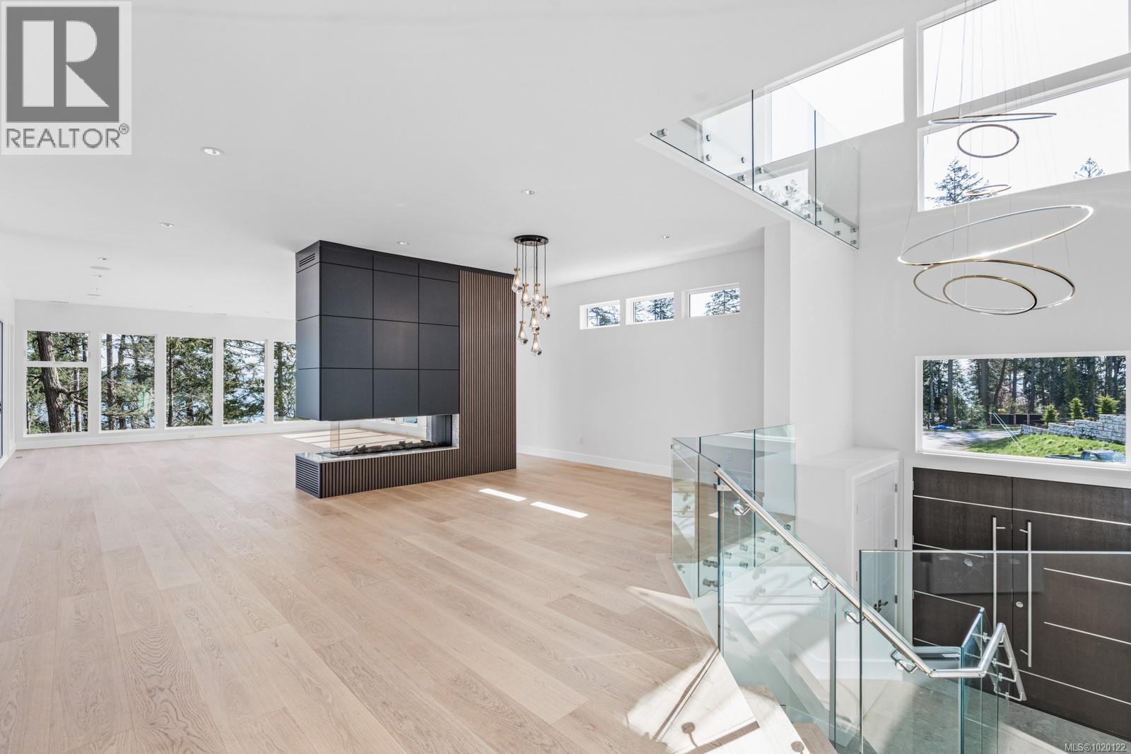 2464 Tryon Rd, North Saanich