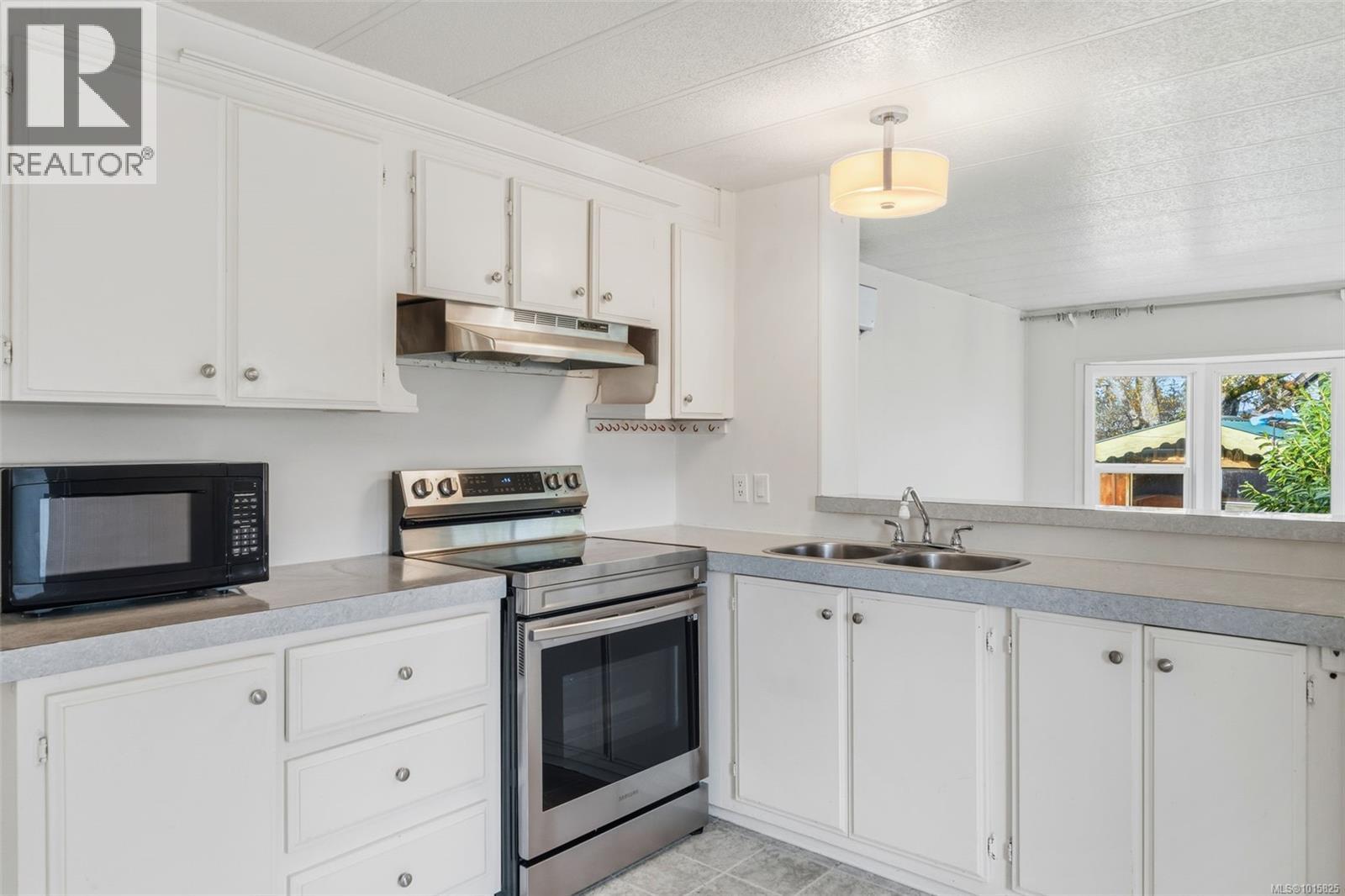 43 1498 Admirals Rd, View Royal