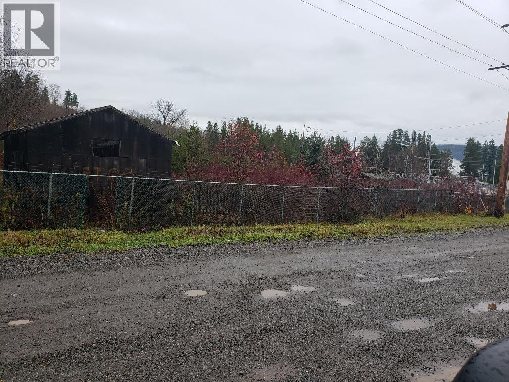 5104 PARK Avenue, Terrace