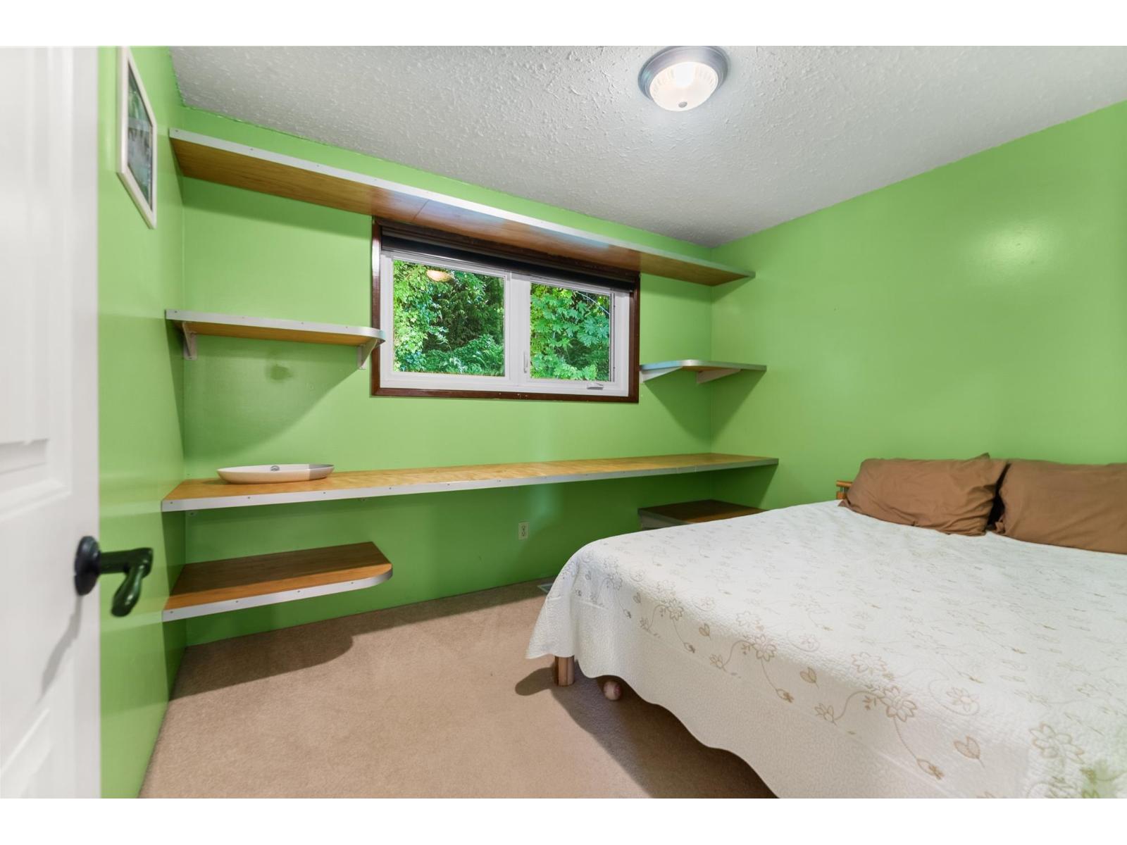 194 CLOVERMEADOW CRESCENT, Langley