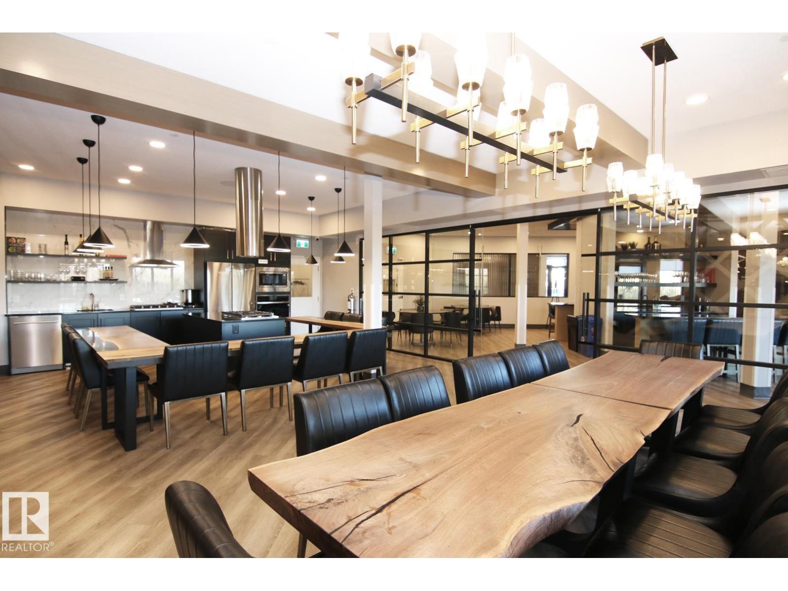 #311 7463 MAY CM NW, Edmonton