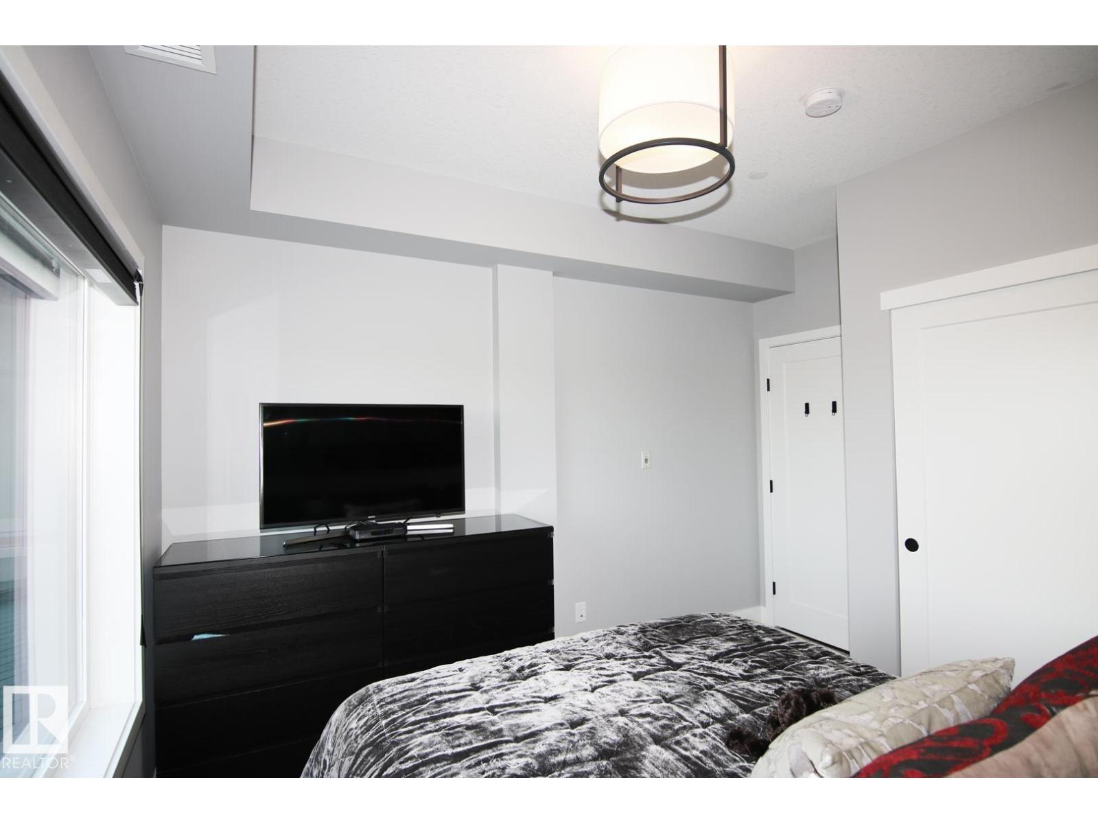 #311 7463 MAY CM NW, Edmonton