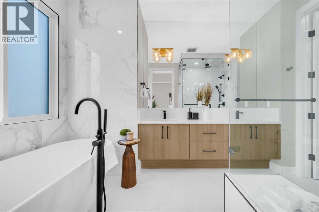 Single Family House for Sale in  Bowness Road NW Bowness Calgary 