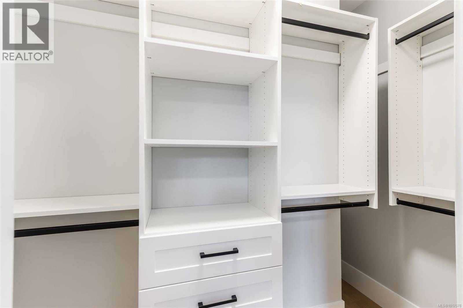 3865 GULFVIEW DR - 45