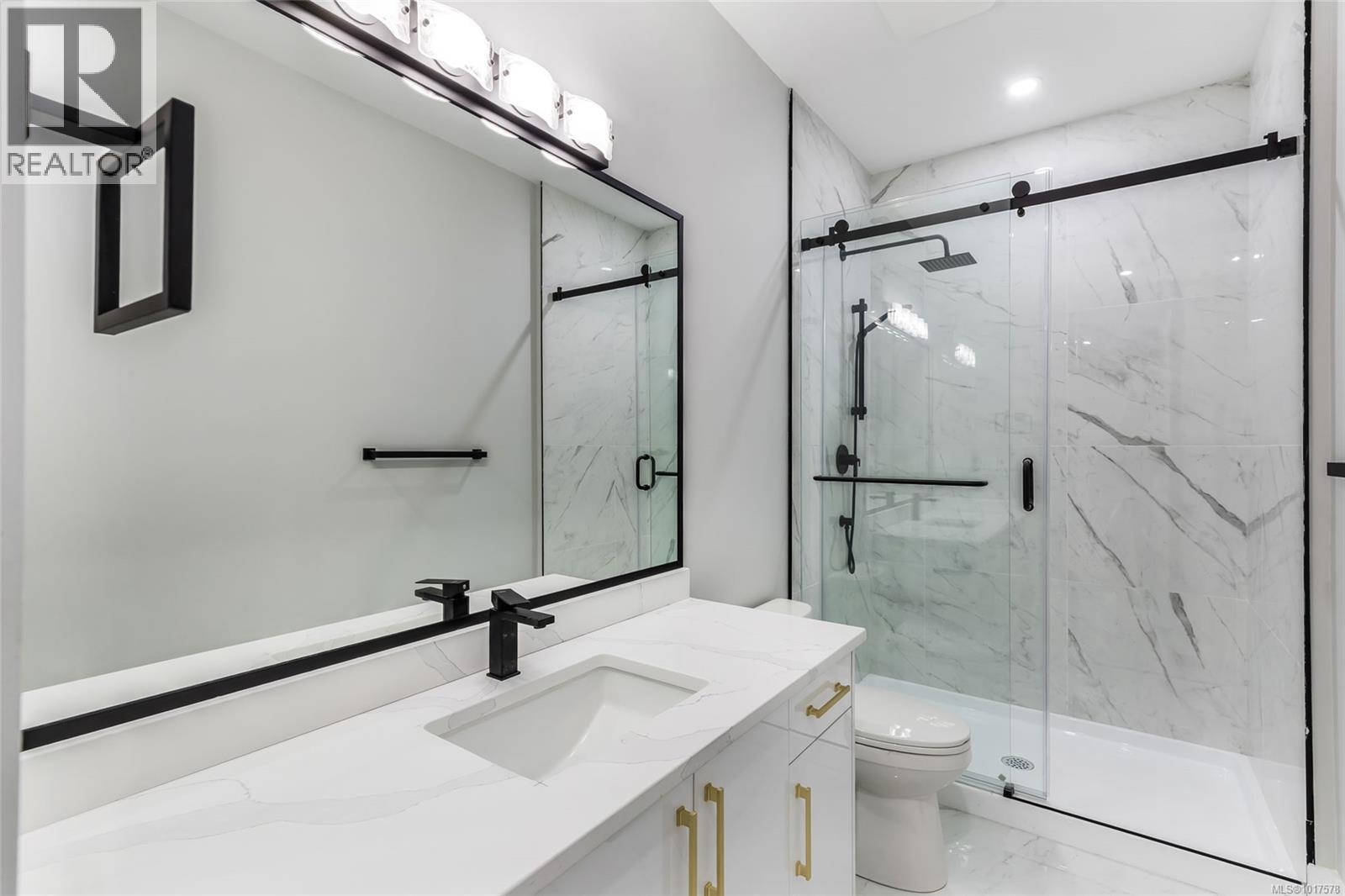 3865 GULFVIEW DR - 54