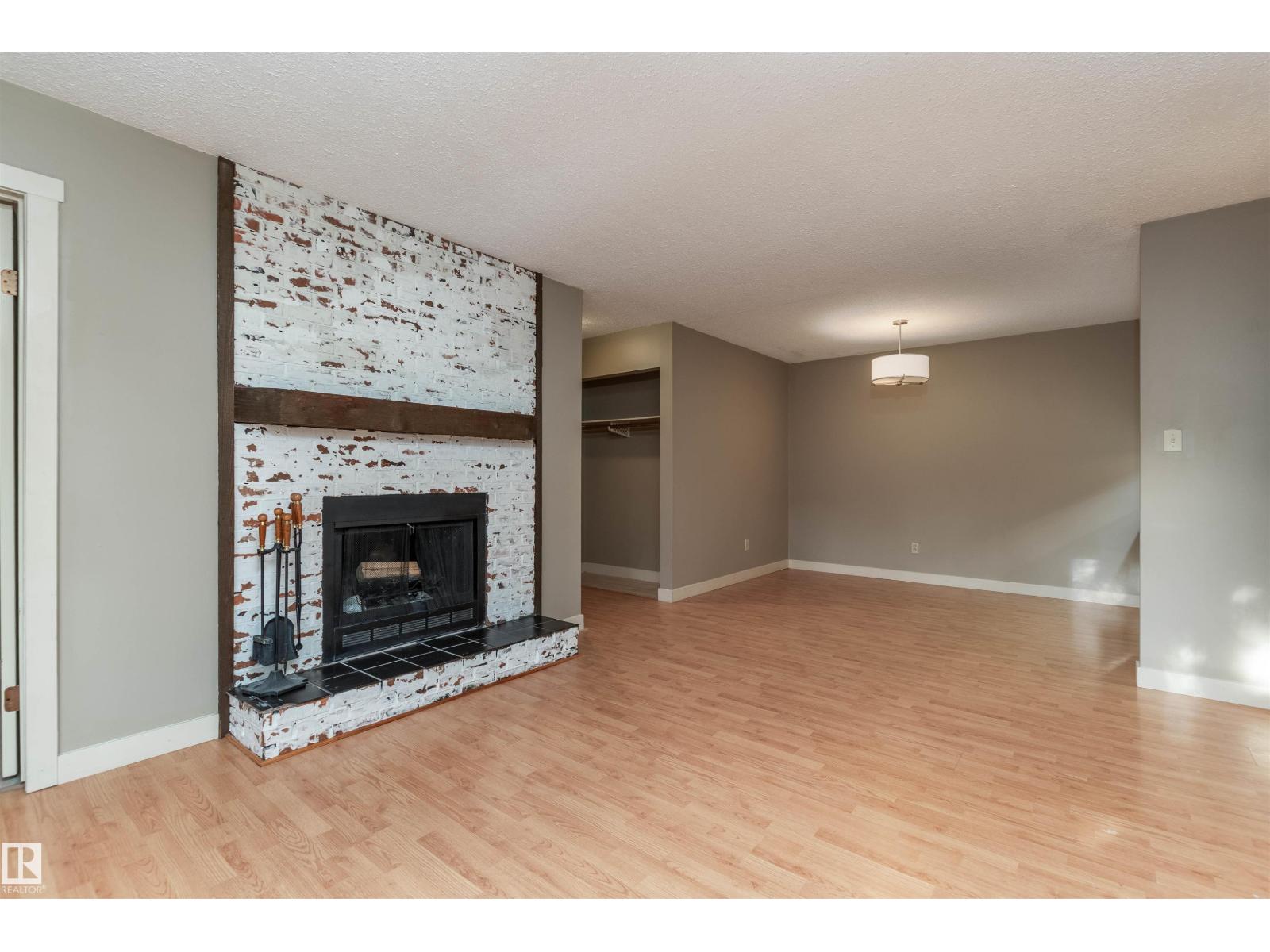 #208 22 ALPINE PL, St. Albert