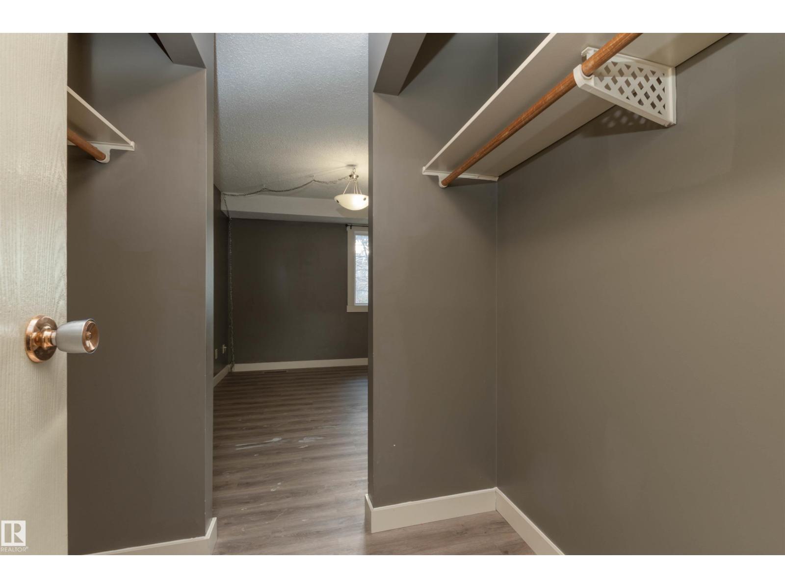 #208 22 ALPINE PL, St. Albert