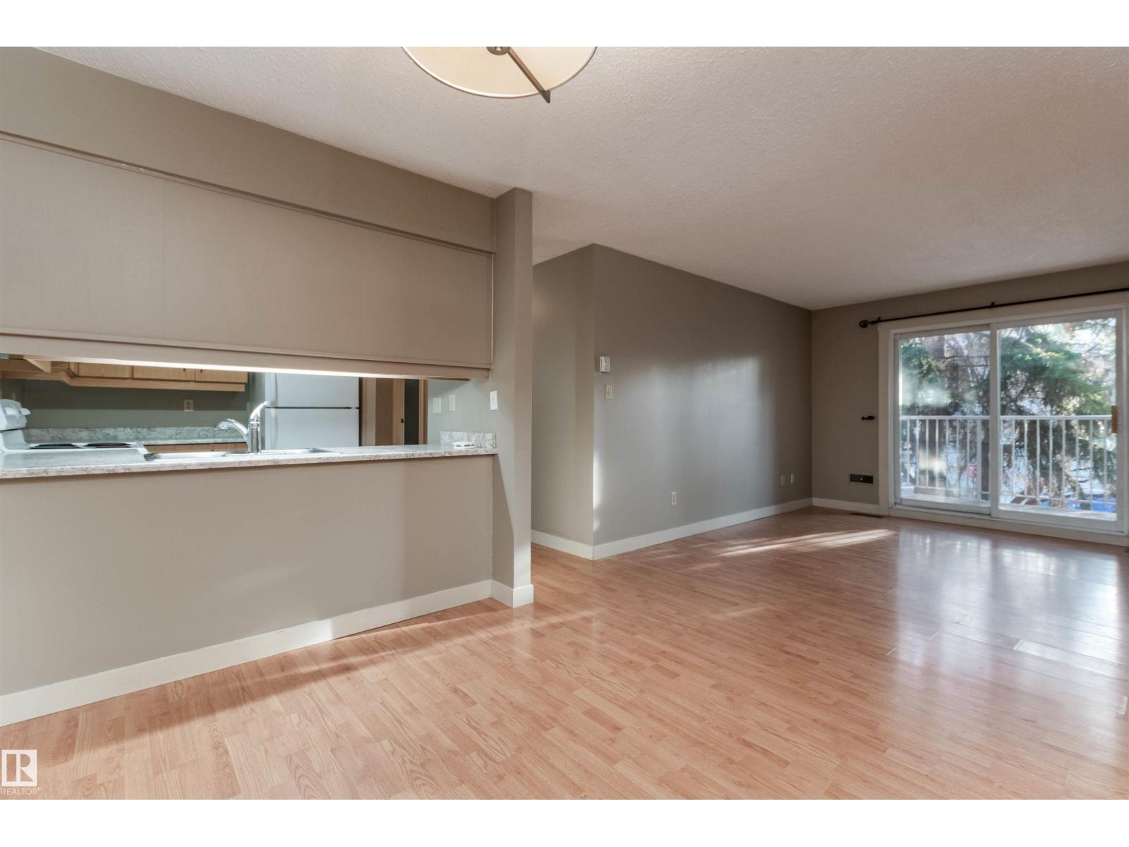 #208 22 ALPINE PL, St. Albert