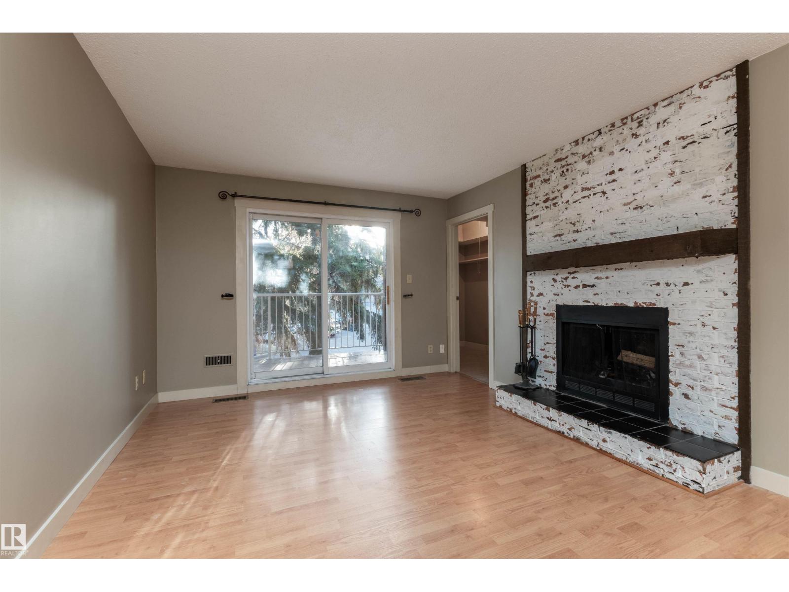 #208 22 ALPINE PL, St. Albert