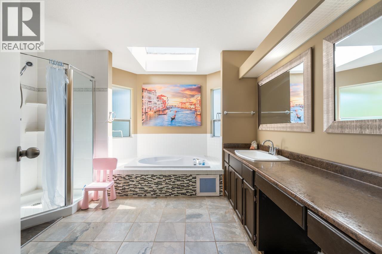 2984 LOTUS COURT, Coquitlam