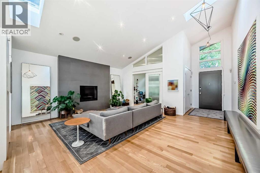 Single Family House for Sale in  Riverdale Avenue SW Elbow Park Calgary 