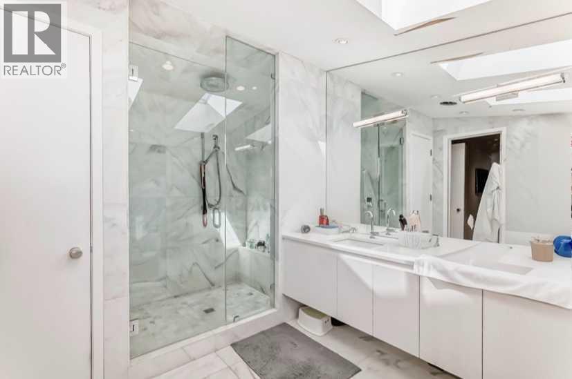 Single Family House for Sale in  Riverdale Avenue SW Elbow Park Calgary 