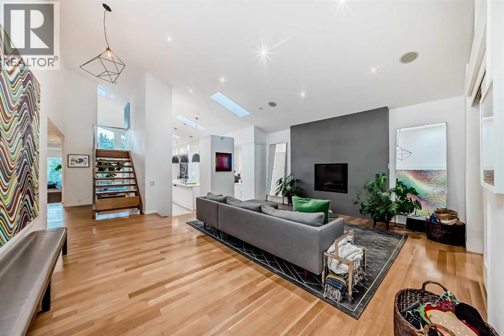 Single Family House for Sale in  Riverdale Avenue SW Elbow Park Calgary 