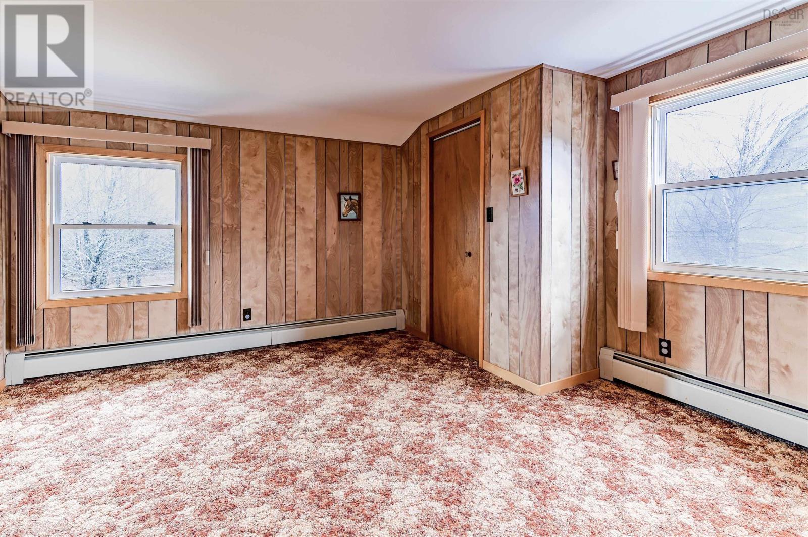 Property 29 of 49 of 4022 Aylesford Rd