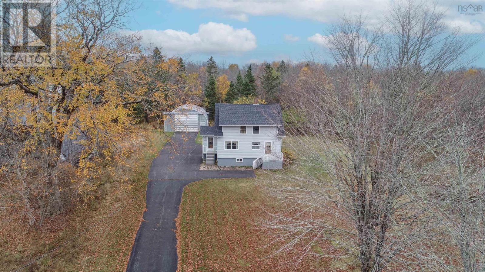 Property 7 of 49 of 4022 Aylesford Rd