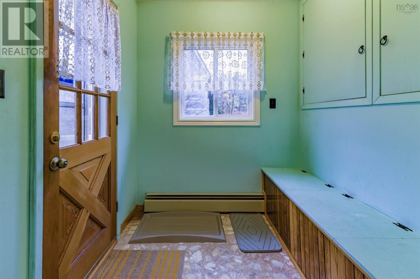 Property 8 of 49 of 4022 Aylesford Rd