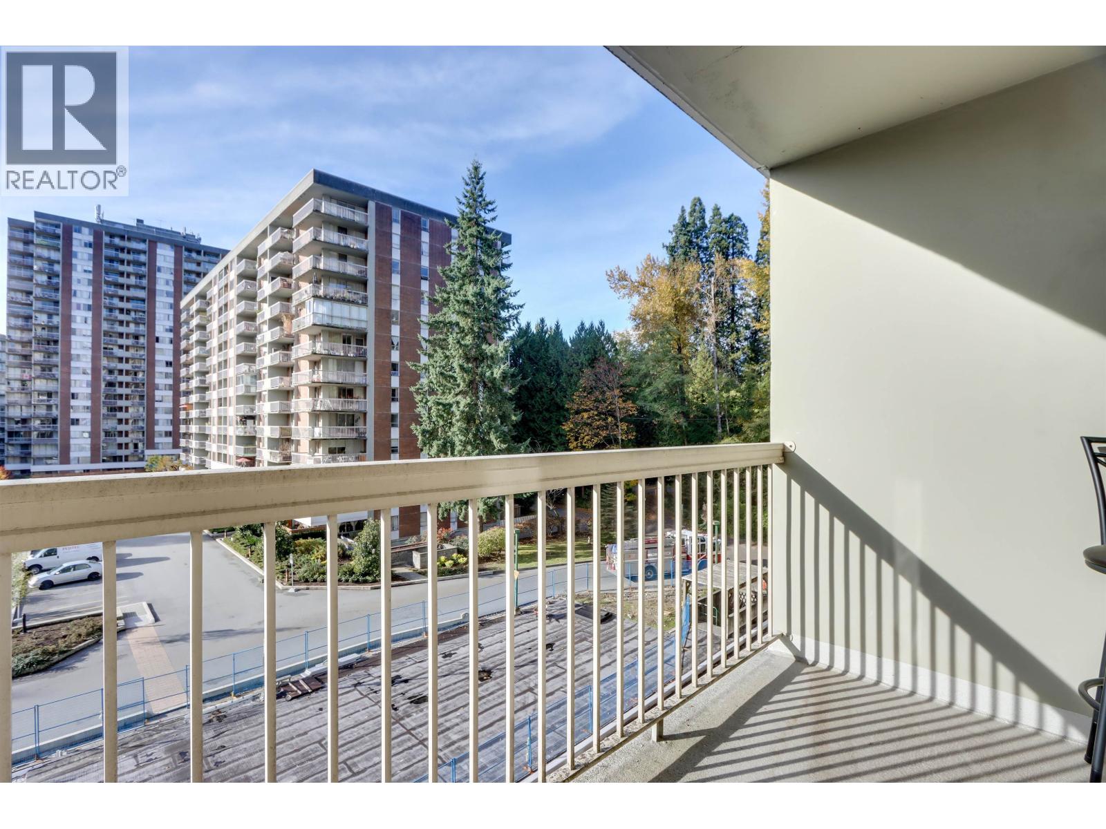 510 2008 FULLERTON AVENUE, North Vancouver