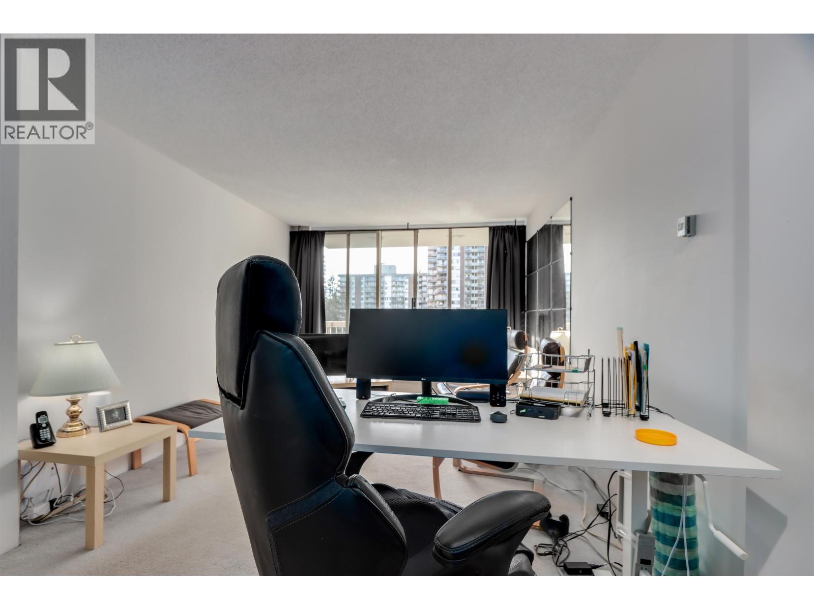 510 2008 FULLERTON AVENUE, North Vancouver