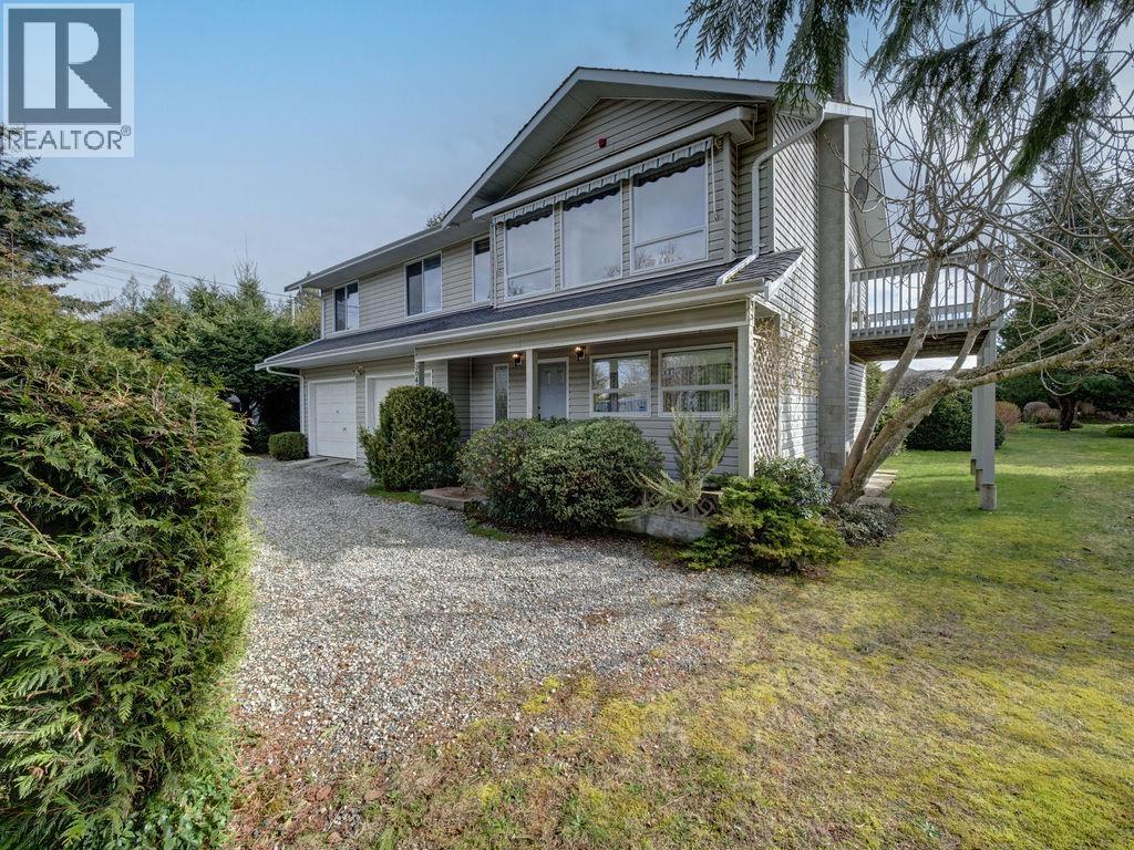 5642 NICKERSON ROAD, Sechelt
