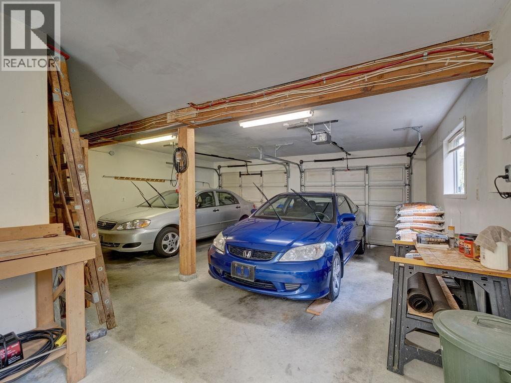 5642 NICKERSON ROAD, Sechelt