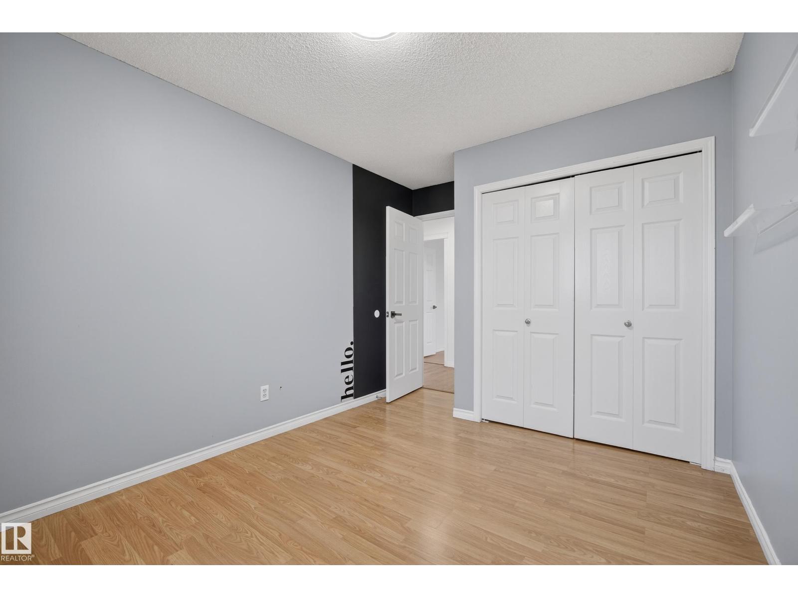 6520 154 AV NW, Edmonton