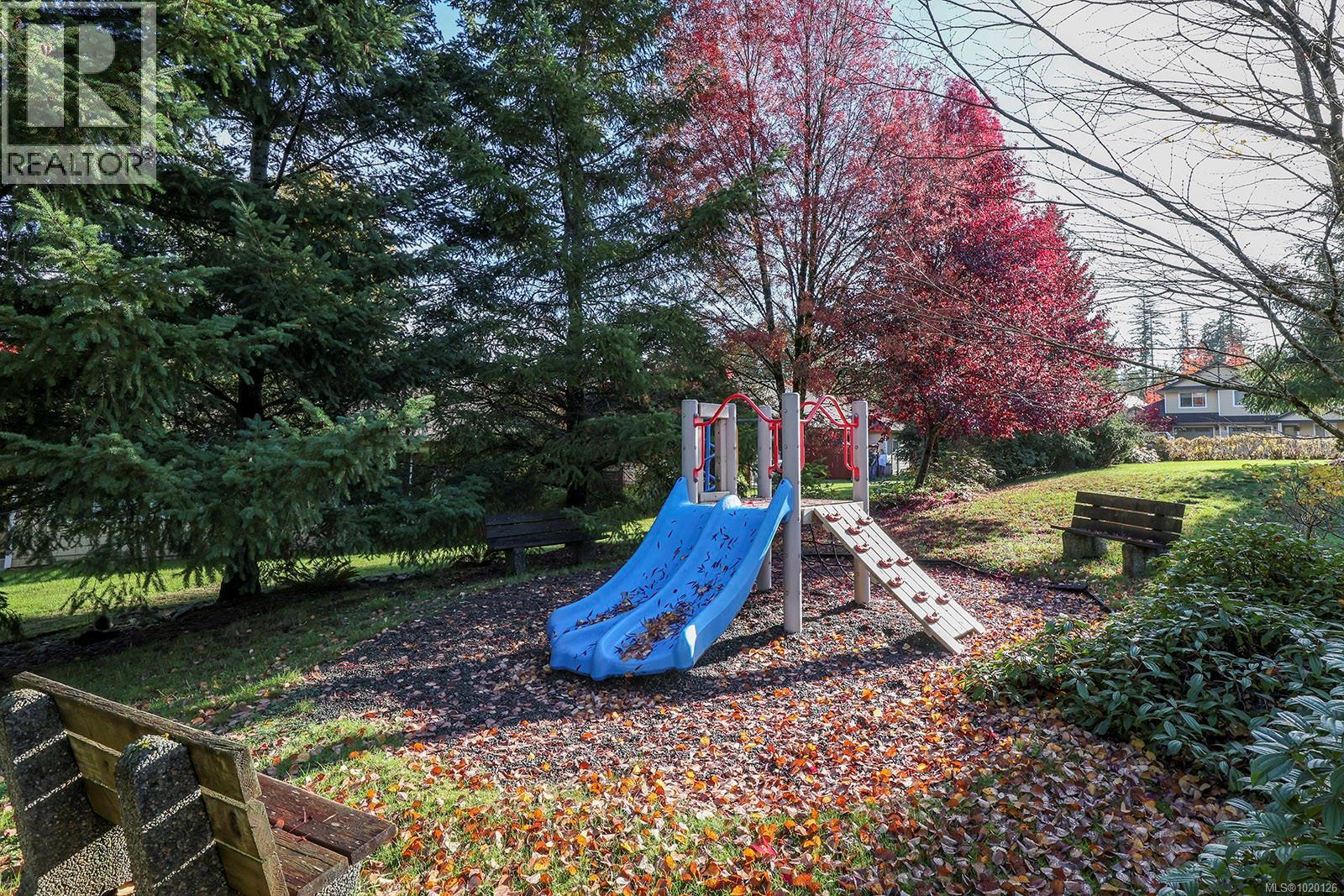 7 2728 1st St, Courtenay