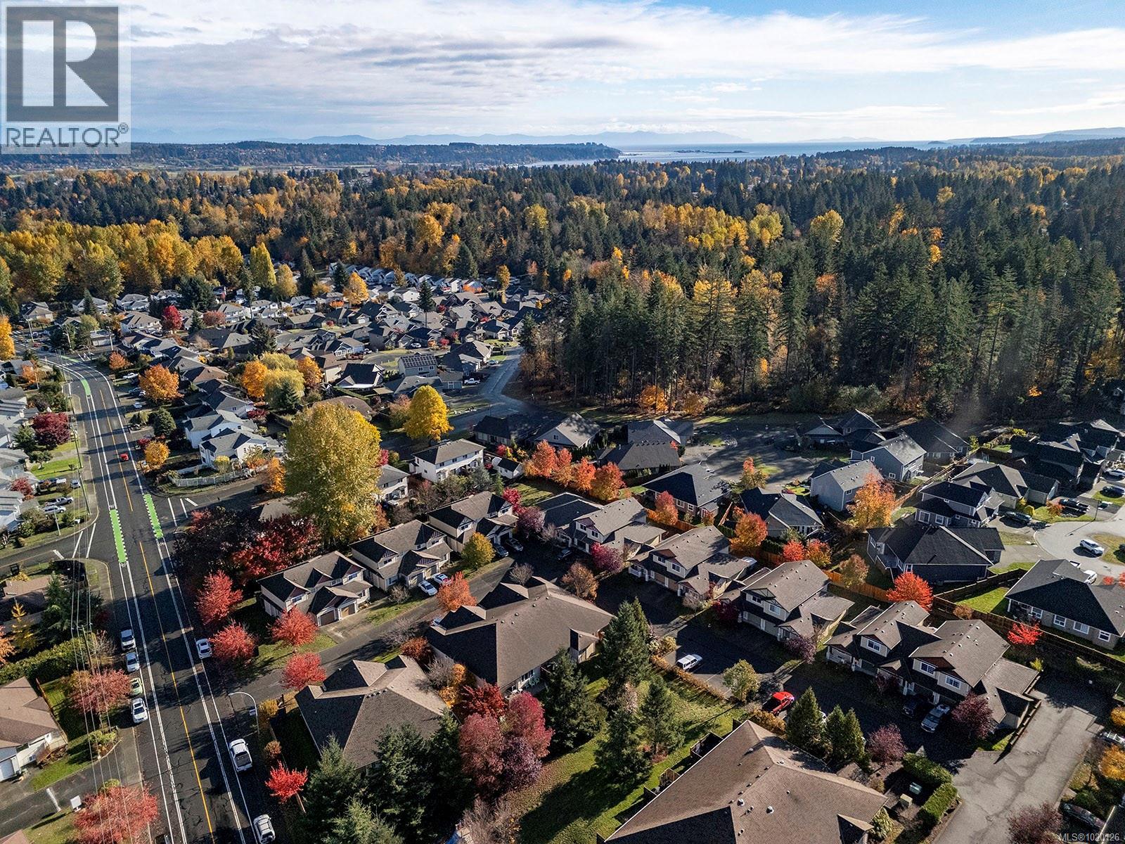 7 2728 1st St, Courtenay