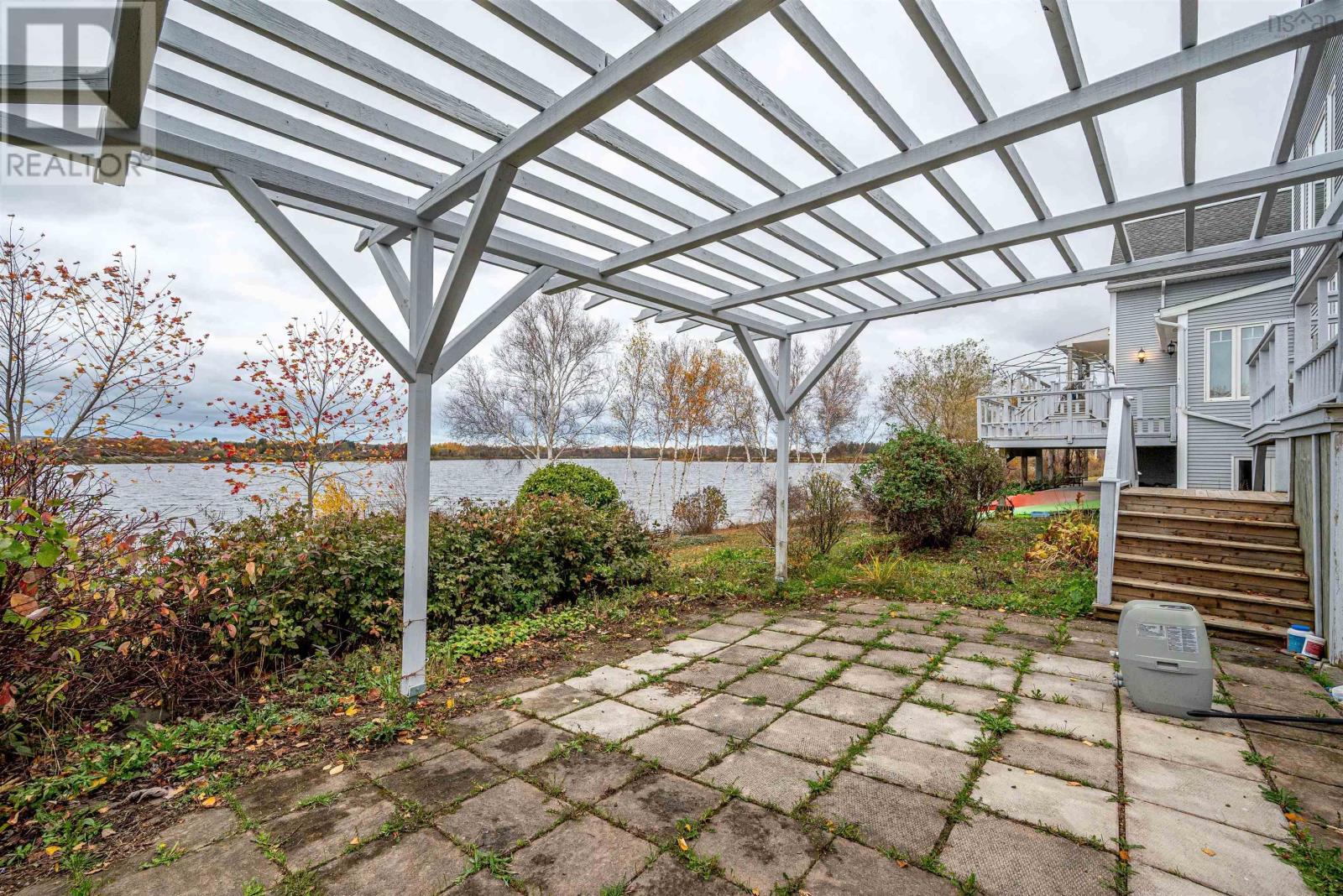 Property 26 of 39 of 215 Cloverdale Drive